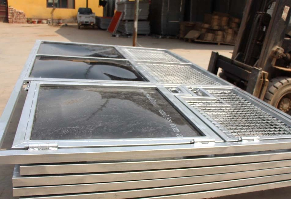 Hot-dip galvanised Q235 steel panels and mesh components for stable kits in manufacturing