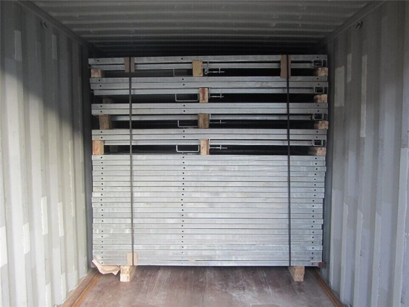 DB Stable delivers durable hot-dip galvanized frames for portable horse stables in Australia and New Zealand. This image shows securely strapped steel components ready for efficient shipping and assembly.