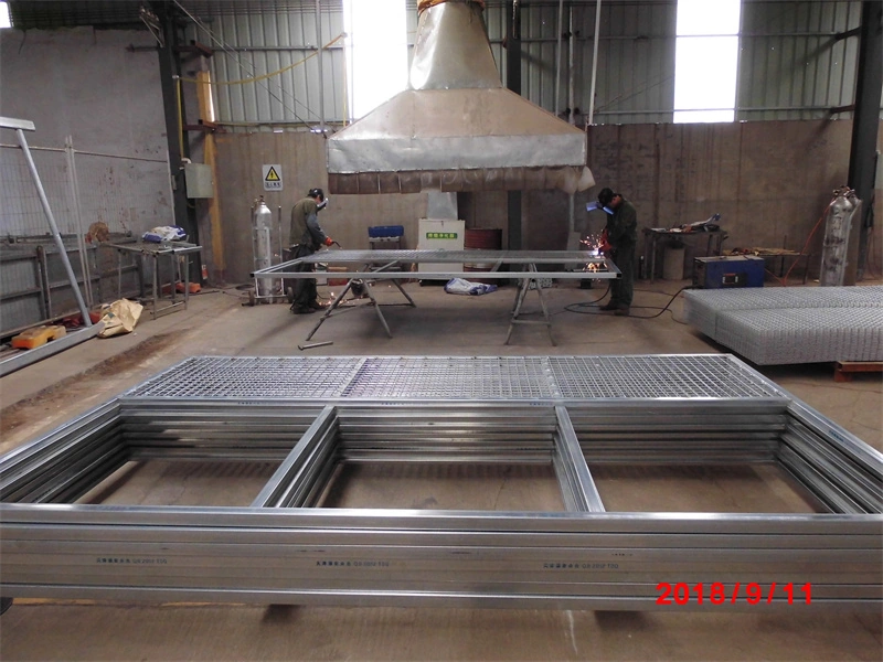 Manufacturing high-quality hot-dip galvanized steel frames for Custom Stable Designs in our DB Stable factory. These durable components form the sturdy backbone of portable horse stables designed for the ANZ market.